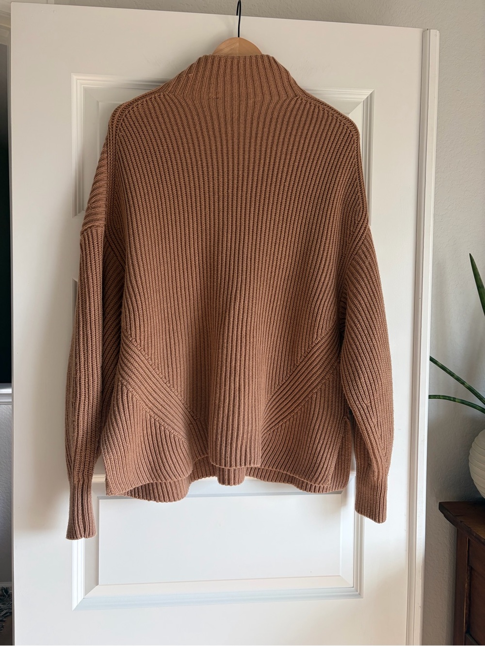 Zara Oversized Ribbed Sweater - Picture 3 of 4